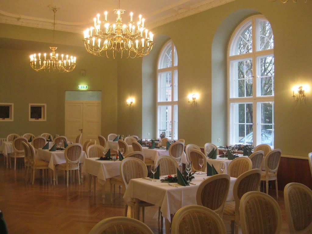 Hotel Mutiger Ritter Bad Kosen Zewnętrze zdjęcie