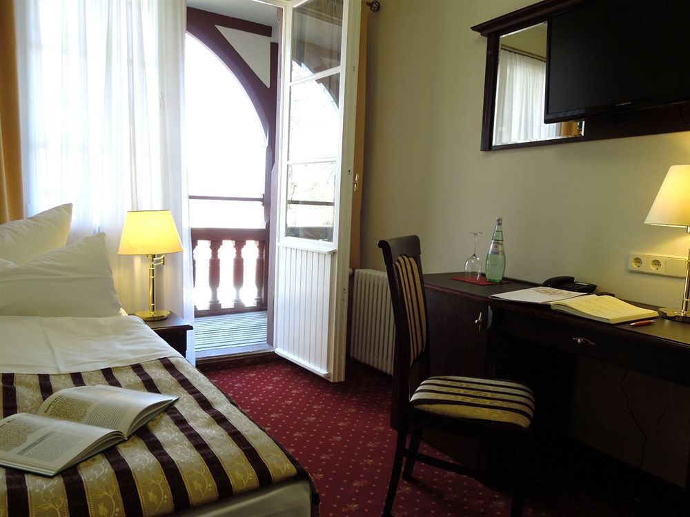 Hotel Mutiger Ritter Bad Kosen Zewnętrze zdjęcie